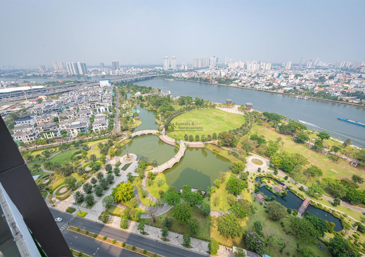 The Vinhomes Central Park Apartments - The Buildings Surrounding Landmark 81 Ciudad Ho Chi Minh  Exterior foto