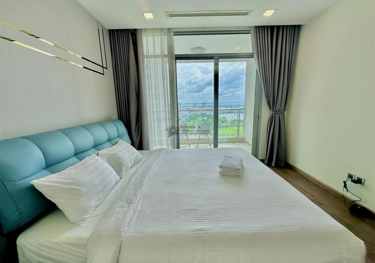 The Vinhomes Central Park Apartments - The Buildings Surrounding Landmark 81 Ciudad Ho Chi Minh  Exterior foto